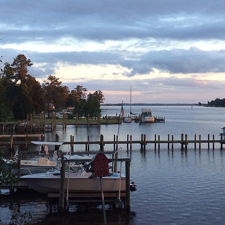 Bath Harbor Marina And Motel Esterno foto