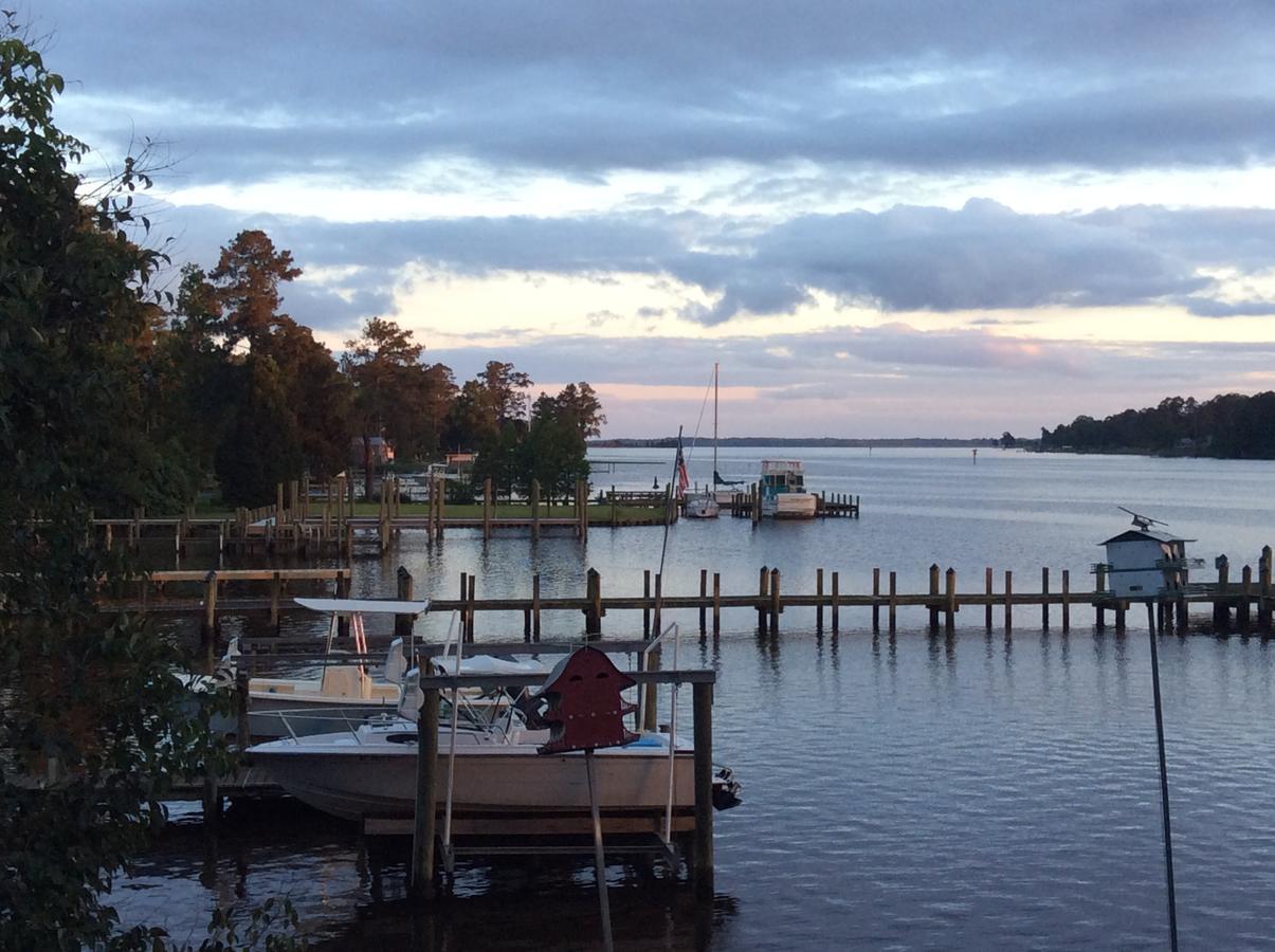 Bath Harbor Marina And Motel Esterno foto